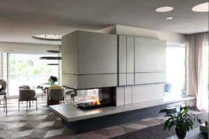 Kaminofen und Beton von Mandl & Bauer