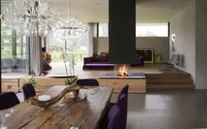 Minimalistischer Kaminofen von Mandl & Bauer in modernem Wohnraum