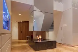 Verspiegelter Kaminofen von Mandl & Bauer